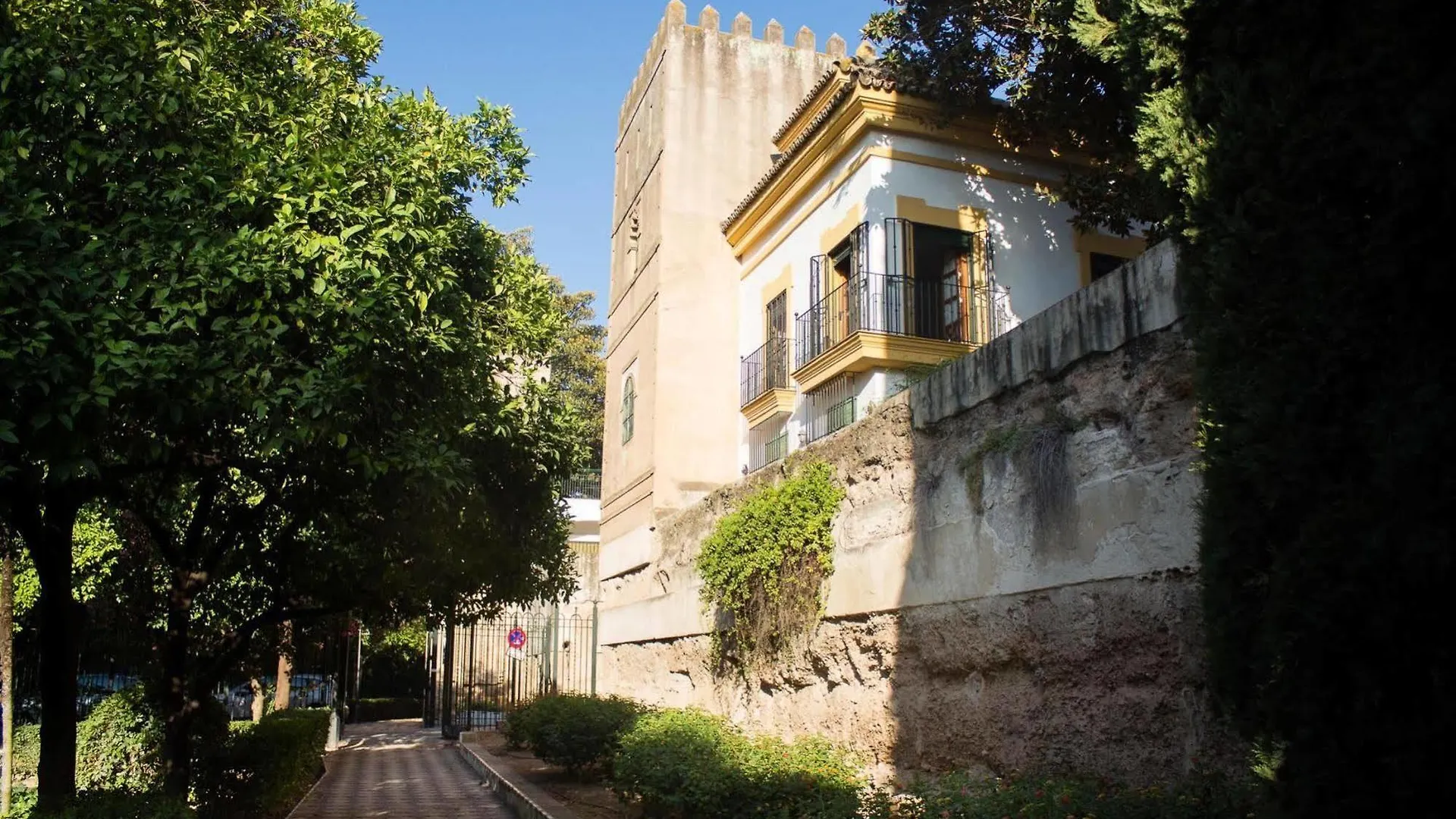 Apartment Apartamento Don Juan De Sevilla Spain